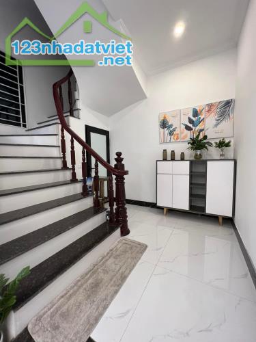 Siêu phẩm nhà Xuân Phương xây 5 Tầng, tặng nội thất, ô tô đỗ sát nhà giá 4.3 tỷ - 3