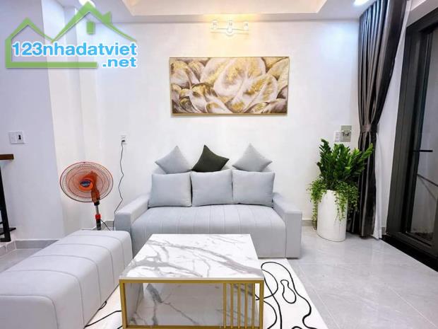 40m2, 1 lầu, HXH, SHR, 2 tỷ 350 còn thương lượng !!! - 2