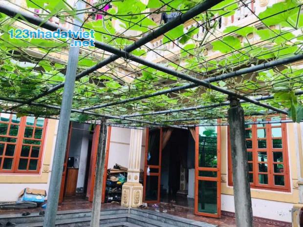 Bán nhà đất kinh doanh mặt đường Nguyễn Tất Thành, Tích Sơn Diện tích 1040 m2 - 3