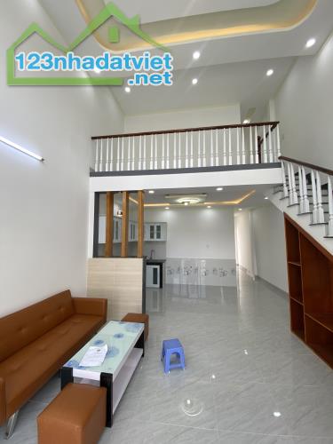 Bán Nhà mới Xây Diện Tích 90m2 . Có Hoàn Công - 1