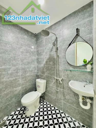 Chủ bán nhà gác đúc 2pn, 2wc, mới full nội thất, vào ở ngay, k142 điện biên phủ - 2