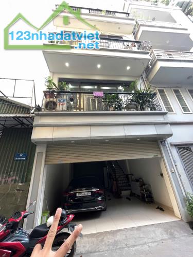 VĨNH HƯNG - PHÂN LÔ - NGÕ THÔNG - Ô TÔ TRÁNH VÀO NHÀ - FULL NỘI THẤT - ✅ HƠN 13 TỶ - 60m2