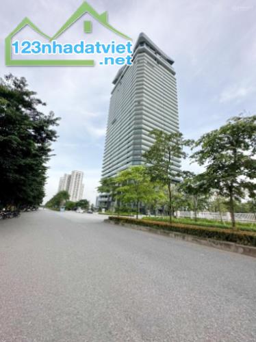 Bán đất Ô TÔ - ngõ THÔNG  đường 40m Ciputra - Tây Hồ. 101m² - Giá 13.5 tỷ - 1