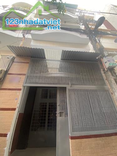 Nhà Lê Văn Sỹ quận 3 DT 40m2 ,4 tầng nhỉnh 7ty - 5