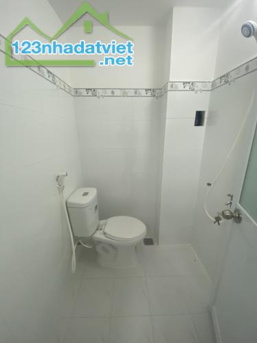 Nhà Lê Văn Sỹ quận 3 DT 40m2 ,4 tầng nhỉnh 7ty - 2