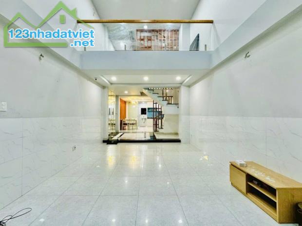 Nhà mới 5 tầng Thống Nhất P16 Gò Vấp Hxh thông 4x14m Giá 8.1Tỷ - 1