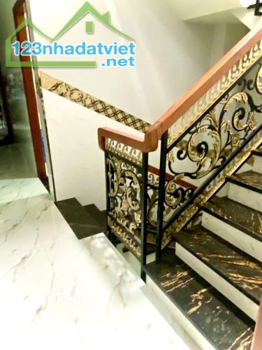 BÁN NHÀ ĐẸP LÊ VĂN QUỚI, 4x20M, 4 TẦNG, 8PN, HAI MẶT TIỀN ĐƯỜNG NHỰA 10M - 2