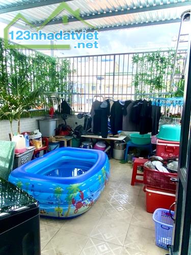 BÁN NHÀ ĐẸP LÊ VĂN QUỚI, 4x20M, 4 TẦNG, 8PN, HAI MẶT TIỀN ĐƯỜNG NHỰA 10M