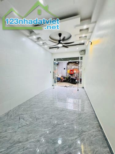 Bán nhà ở luôn Nguyễn Đức Cảnh lô góc 2 thoáng - ô tô - ngõ thông tứ tung - hơn 7 tỷ - 2
