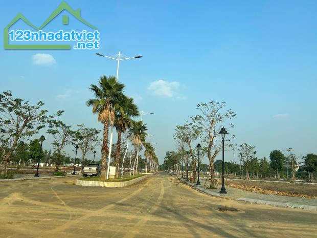 Bán lô LK tại dự án Centre Ville Lương Sơn, view sông, DT 100m2, sẵn sổ đỏ giao dịch - 2