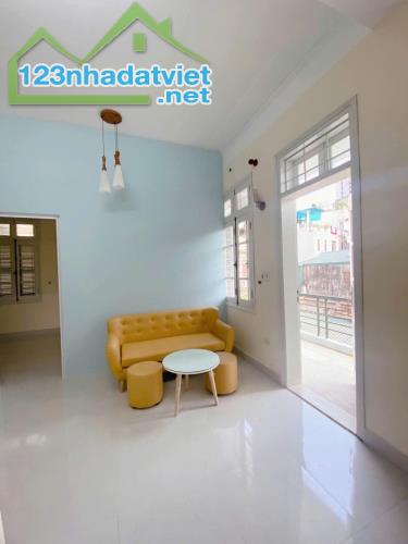 Cho thuê căn hộ 50m2 Khương Trung, 7 Triệu ở gia đình, nhóm 4 người - 3