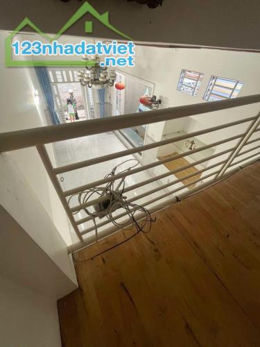 Nhà 2 tầng Thạnh Xuân 38 Q12, 73m2, 4x18m chỉ 3.x tỷ