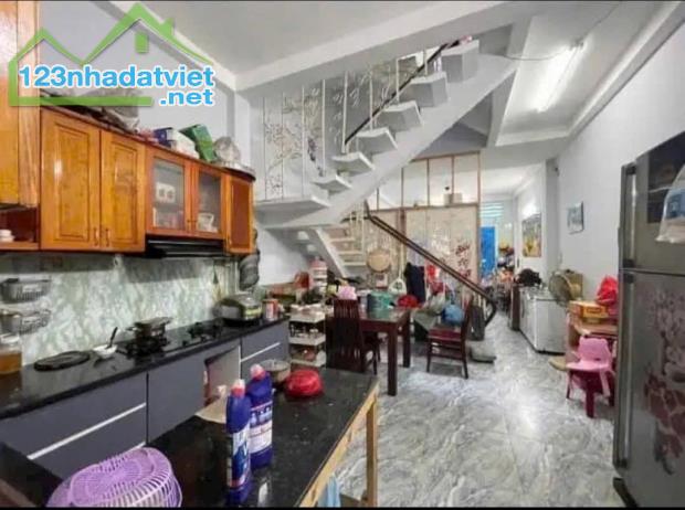 🏡NHÀ ĐƯờNG XE HƠI, ÂU DƯƠNG LÂN, P3 Q8, 3 TẦNG, NGANG 4.1M, 60M2, CHỈ 8 TỂ HƠN.0902493390 - 2