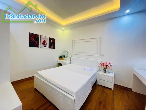 Bán căn hộ Green Bay Towers, Chung cư Bim 17 tầng, View Biển Hạ Long, 2,35 tỷ, 76m2, 2PN,