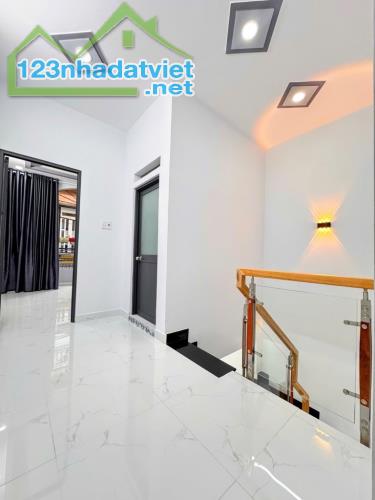 NHÀ 1/ LÔ TƯ, NGAY CHỢ GÒ XOÀI, HẺM 5M THÔNG, 48M2, 2 TẦNG 2PN GIÁ NHỈNH 4 TỶ - 2