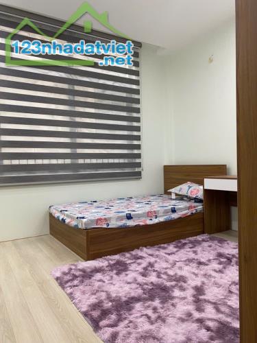 Bán nhà Việt Hưng, dân xây, 60m2, mặt ngõ thông, nở hậu, thoáng trước sau, đủ nội thất - 4