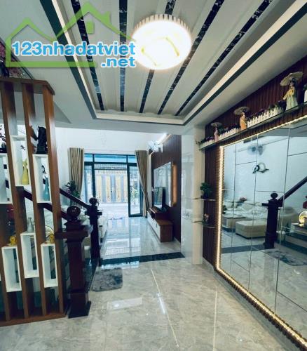 KHU PHÂN LÔ NGAY DREAMHOME-HẺM 6M-HĐ THUÊ 25TR/th. GẦN PHẠM VĂN CHIÊU, GV, 5TANG, 7.8TY - 2