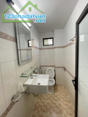 NHÀ TRƯƠNG ĐỊNH 40M2*4T, MT RỘNG, NGÕ XE MÁY TRÁNH - 5