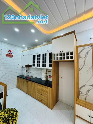 ⭐️Bán Nhà Quận Gò Vấp - Đường Bùi Quang Là - 32m² - 3 lầu - HXH Thông - 4,380 tỷ TL🇻🇳 🍁 - 1