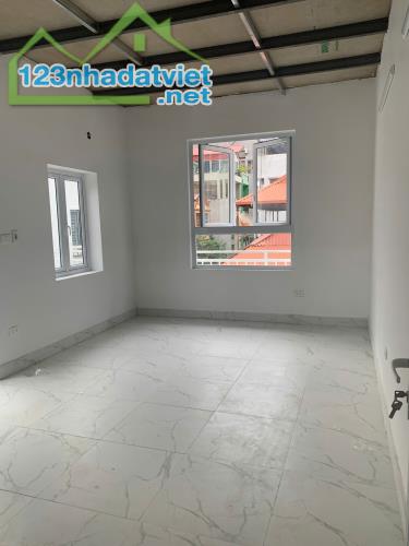 BÁN NHÀ HOÀNG QUỐC VIỆT, phân lô, ô tô tránh, KD, 58m2, 4 tầng, 16 tỷ - 3