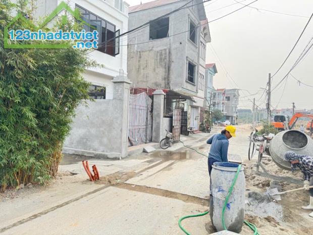 MẢNH ĐẤT ĐẸP THÔN ĐOÀI, NAM HỒNG 62M2, SÁT BÌA LÀNG QH ĐƯỜNG 30M - 1