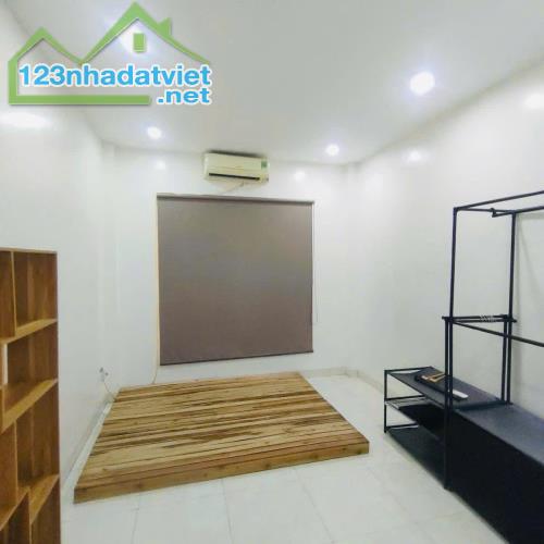 Bán Nhà Lê Quang Đạo 37m² - Giá chỉ 7.4 Tỷ - Gần Sân Mỹ Đình, Nhà Đẹp Hiếm Có - 2