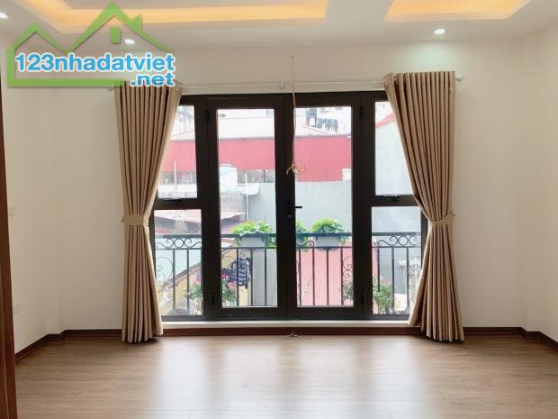 Hiếm ! Cổ Nhuế , đô thị resco dân xây, 2 thoáng ,ngõ thông 62m2,4T nhỉnh 9 tỷ - 2