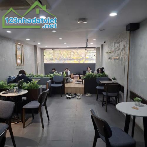 BÁN NHÀ MẶT PHỐ TÂY HỒ - KINH DOANH TẤP NẬP - VỈA HÈ SIÊU RỘNG.