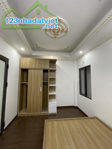 HOA HẬU NGÕ NGUYỄN LƯƠNG BẰNG - NHÀ MỚI TINH - 5 TẦNG - 32M² - 4 PHÒNG NGỦ - 1