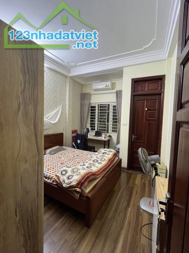 Khương Đình - Thanh Xuân, nhà đẹp full nội thất, oto đỗ cổng, 40m2, 4 tầng, nhỉnh 6 tỷ - 3