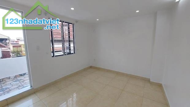 Bán gấp nhà Quán Nam, Kênh Dương, Lê Chân, HP, 3,2 tỷ, 42m2, 3 tầng