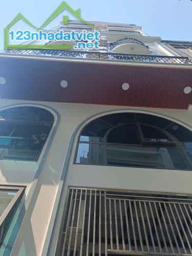 CCMN Tây Mỗ 102m2- 22 CHDV cho thuê, DT 110tr/tháng, ô tô, giá 17.88tỷ