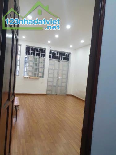 Giảm 600tr Nhà 4 tầng Phạm Văn Chiêu GV, 40m2, 4x10m chỉ 5.x tỷ - 2