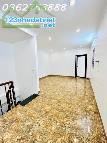 Nhà Phúc Tân - Hoàn Kiếm - 40m² - 4 tầng - 8 tỷ - Vị trí đắc địa - 2