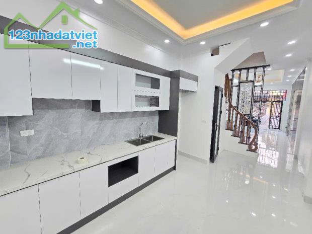 Bán NHÀ 45m2, 4PN, 4WC, 3,95 tỷ tại Vĩnh Quỳnh, Thanh Trì, Hà Nội.VĨNH NINH.NHÀ MỚI.ĐẸP - 4