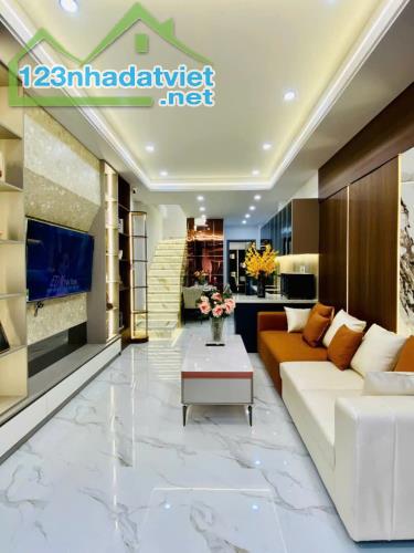 Bán nhà hẻm 3m đường số 4, P.11, 3,7 x 15, 3PN giá 5.79 tỷ tl - 2
