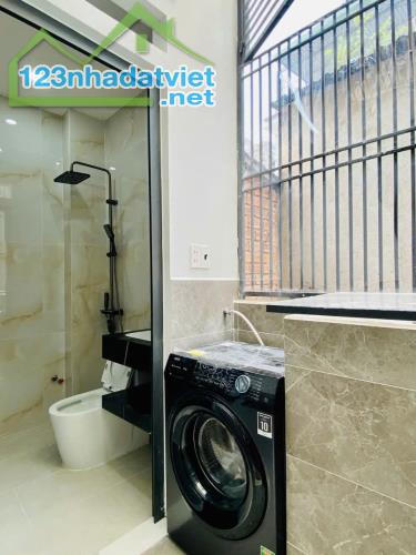 Bán nhà hẻm 3m đường số 4, P.11, 3,7 x 15, 3PN giá 5.79 tỷ tl