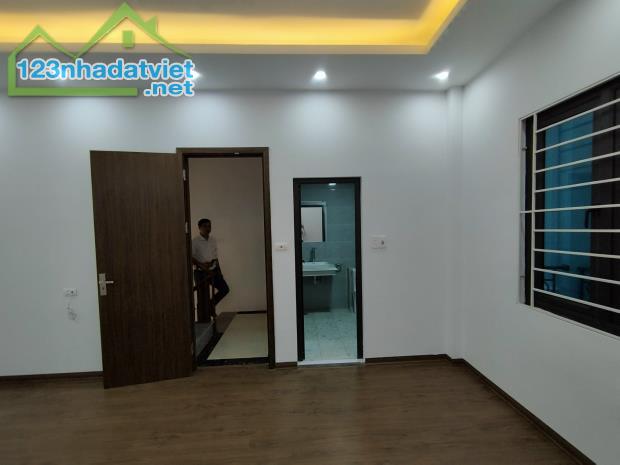 Bán Nhà Ở Yên Phúc,HĐ,Ngõ Nông,Thoáng,Ô Tô Đỗ Cách Nhà 30M.Giá 7.1Tỷ CóTL - 2