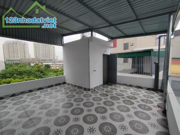 Bán Nhà Ở Yên Phúc,HĐ,Ngõ Nông,Thoáng,Ô Tô Đỗ Cách Nhà 30M.Giá 7.1Tỷ CóTL
