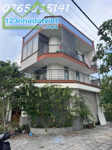 Hot Hot Hot ! Cần bán gấp nhà đẹp 65m², vị trí đắc địa gần Vinhomes chỉ với 2,7 tỷ!