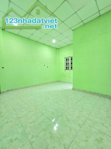 NHÀ 2 TẦNG GẦN 100M2 NGANG 5M - VÀI BƯỚC CHÂN RA TÂN HIỆP 18 VÀ 16 - Ô TÔ NGỦ TRONG NHÀ - - 4