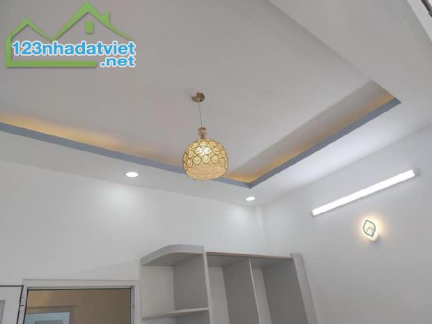 Bán nhà Nguyễn Duy cung p12 gò vấp 34m 2tầng 4.1 x 8 giá 4.4 tỷ - 3