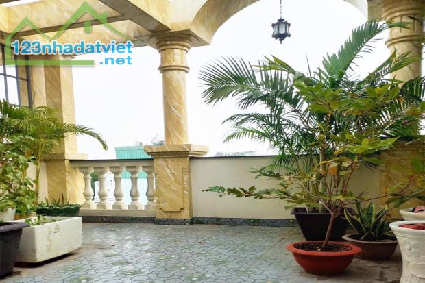 Hẻm xe hơi, Quang Trung Phường 8, 68m² (4.3m x 16m) 5 Tầng 5 phòng ngủ - Giá 8.35 tỷ TL