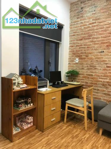 **Bán nhà mặt tiền đường Út Tịch, phường 4 Tân Bình, 4x12, nhà 4 tầng - 2