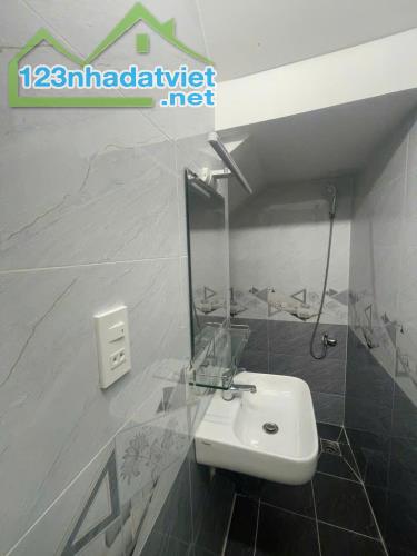 N178 - Nhà Bán Hẻm 31/ Đường lê Văn Sỹ , Q3 , 38 m2 - 2pn - hẻm đẹp - giá 5.2 tỷ