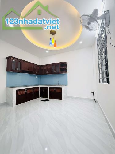 Bán Nhà Tân Chánh Hiệp 35, 43m2, 2Tầng, nhà mới đẹp lung linh - 2