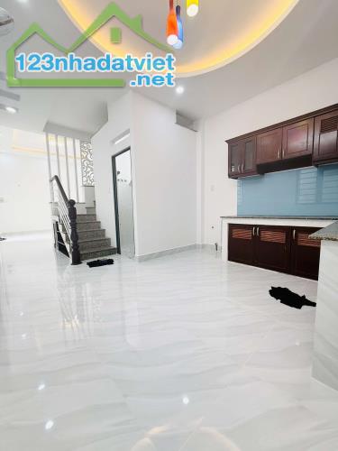 Bán Nhà Tân Chánh Hiệp 35, 43m2, 2Tầng, nhà mới đẹp lung linh - 3