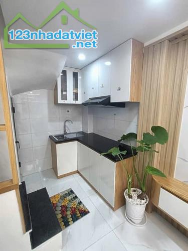 VG1SH6 🏠 Nhà Đẹp Đã Sẵn Sàng - Ngõ Xe 3 Bánh Đua, Sổ Đẹp, Chỉ Cần Dọn Vào Hai Bà Trưng! - 6