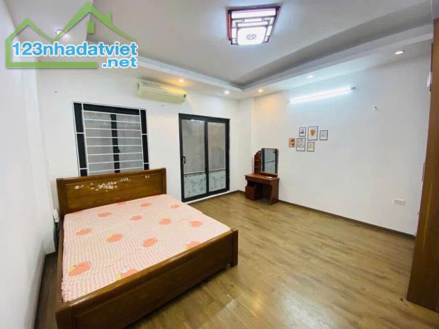 + 4 tỷ 2 Em gái cần tiền bán gấp nhà 36m xây 4 tầng Đại khang Hữu Hòa - 3