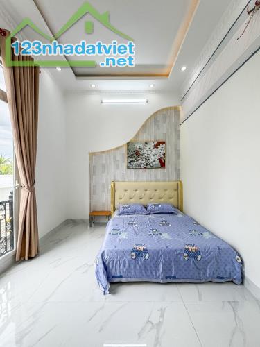 NHÀ 3 TẦNG HẺM NHÁNH LIÊN TỔ 12-20 NGUYỄN VĂN CỪ - CÓ THỂ KINH DOANH - 4